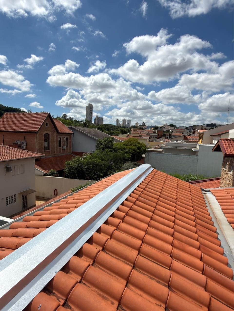 envoytelhados_🔨_Esse_detalhe_aqui_é_o_que_evita_infiltração,_mofo_e_dor_de_2026-02-08_DUfrPFADlnv_3827968360449989103_2
